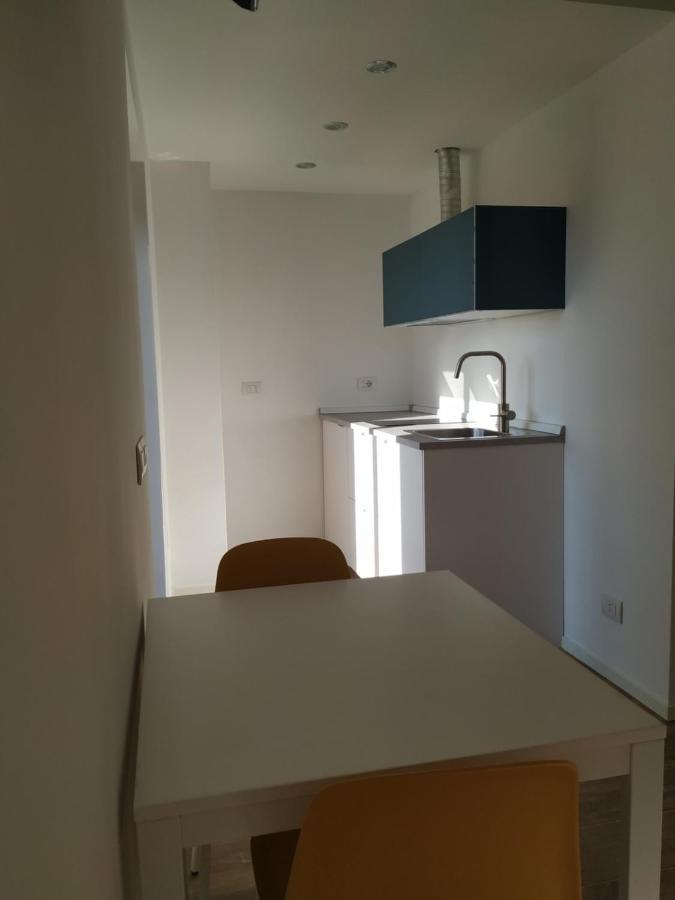 Pause Lake Garda Apartment ริวาเดลการ์ดา ภายนอก รูปภาพ